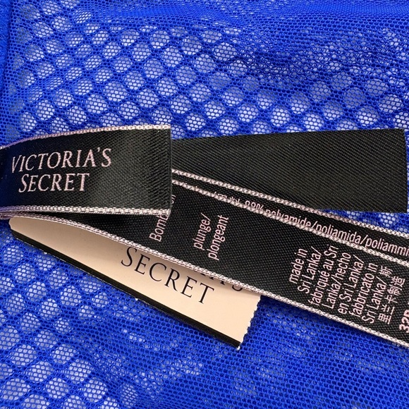 NWT Victoria's Secret Bombshell Strappy Fishnet Lace Push-Up Corset Bra 32B - Picture 2 of 7